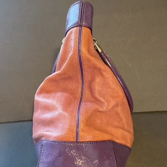 ** FLASH SALE**Noel Kate Spade  purple patent leather and brown tote - Picture 2 of 16
